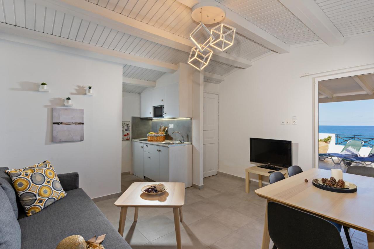 Castello Apartments Resmo Dış mekan fotoğraf