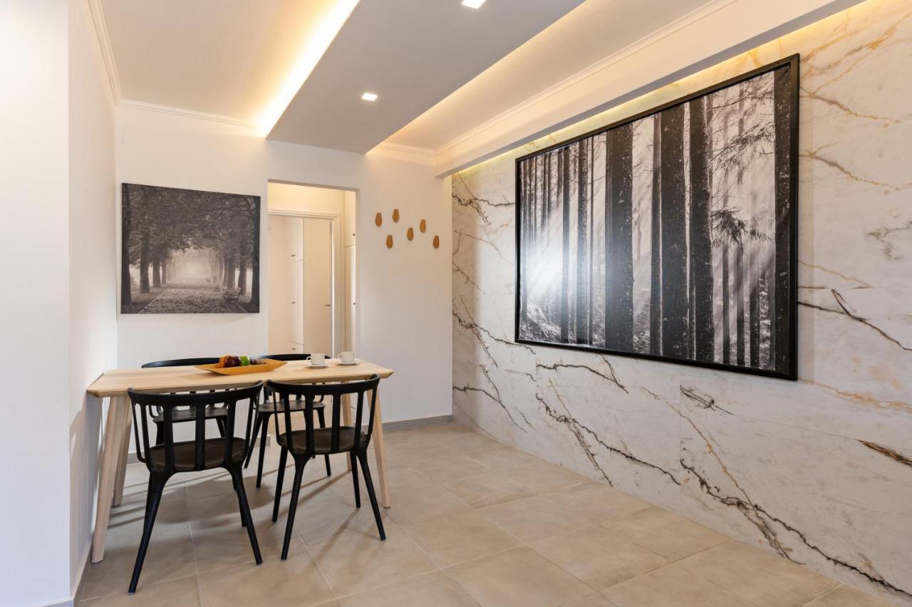 Castello Apartments Resmo Dış mekan fotoğraf