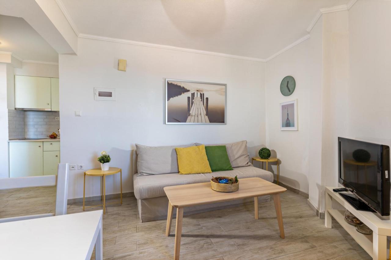 Castello Apartments Resmo Dış mekan fotoğraf