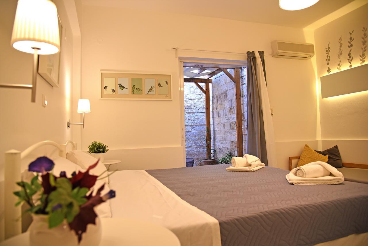 Castello Apartments Resmo Dış mekan fotoğraf